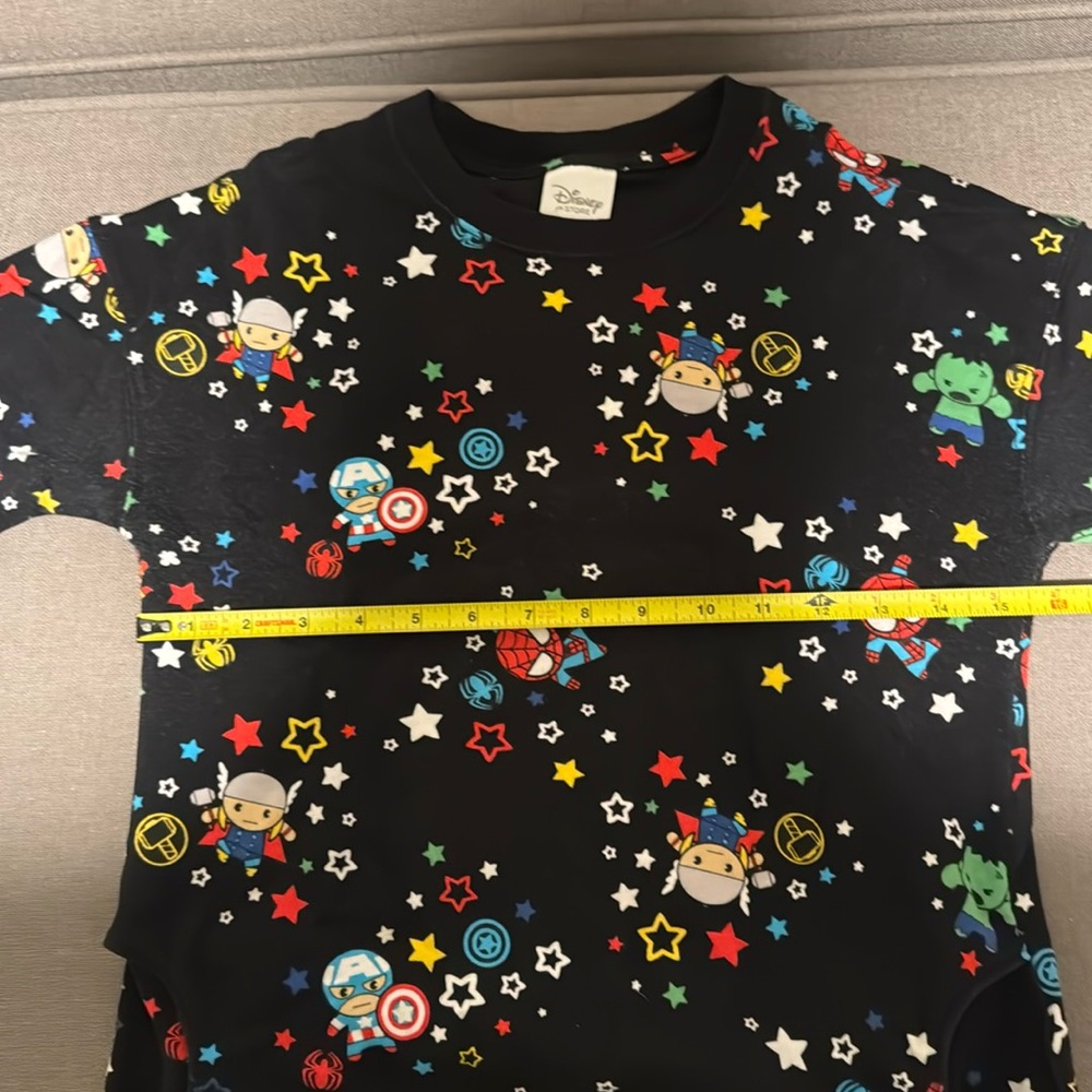 Disney marvel sweatshirt with pockets chibi size XXS